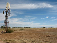Rest area by the  Hamilton Hotel ruins